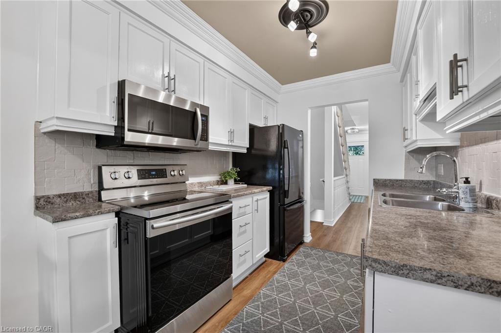 25 Walker Court Property Photo 12