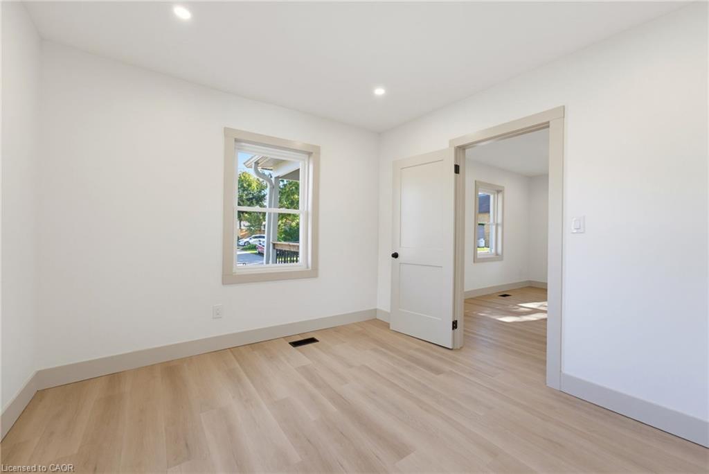 5 Macbeth Street Property Photo 5