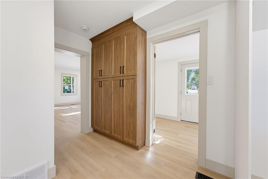 5 Macbeth Street Property Photo 12
