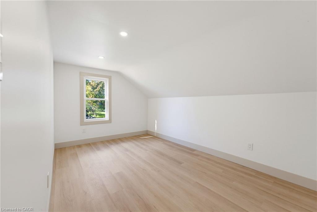 5 Macbeth Street Property Photo 14