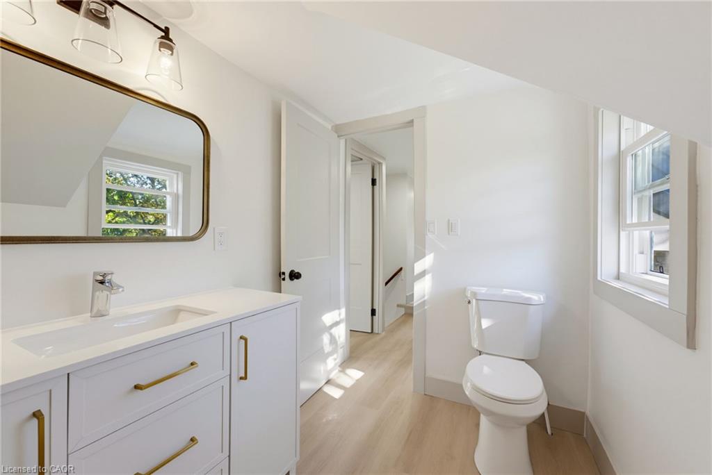 5 Macbeth Street Property Photo 17