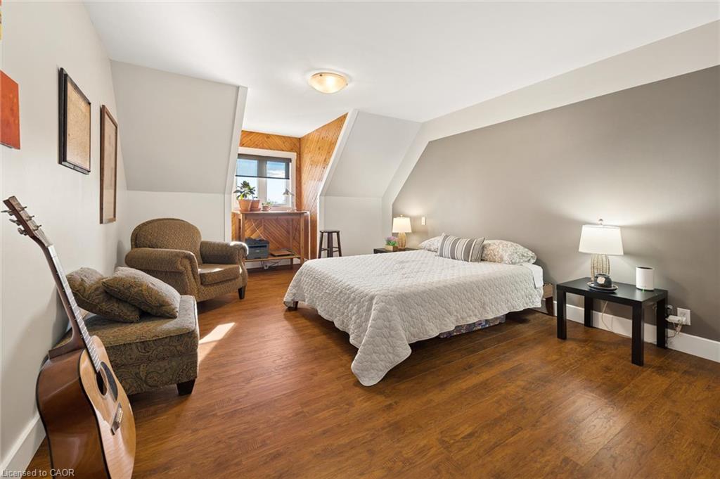 61 Spring Street Property Photo 31