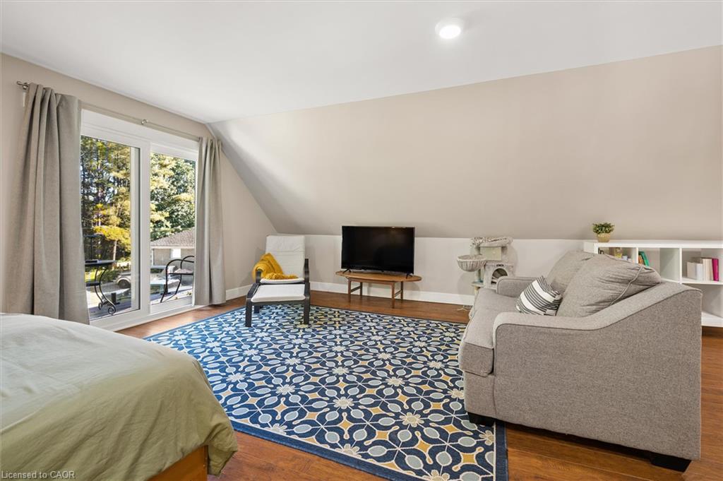 61 Spring Street Property Photo 42