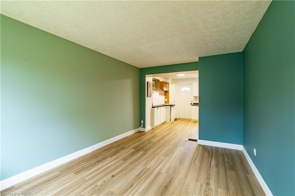 227 Fergus Avenue Property Photo 11