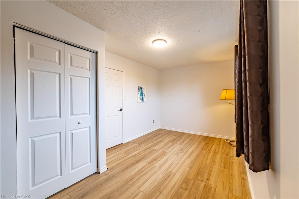 227 Fergus Avenue Property Photo 17