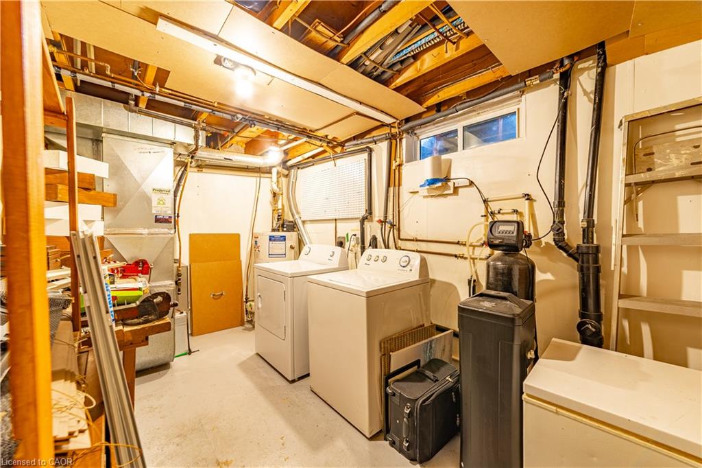 227 Fergus Avenue Property Photo 26