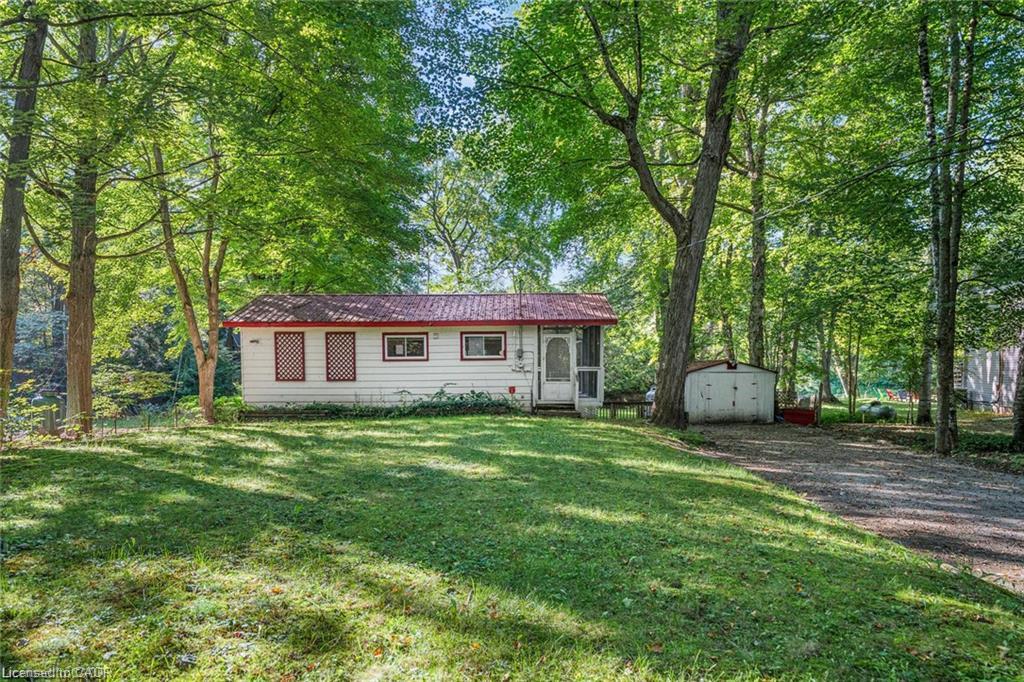 7465 East River Road Property Photo 4