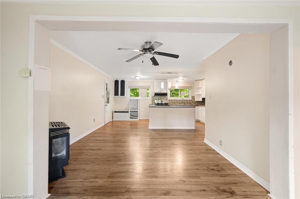 7465 East River Road Property Photo 15