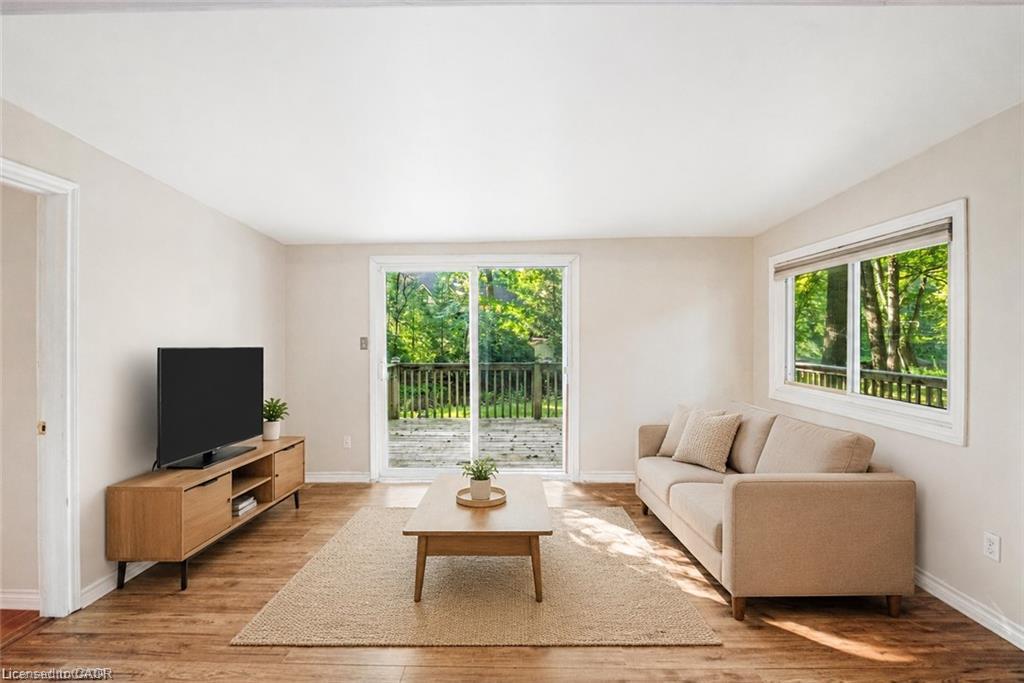 7465 East River Road Property Photo 18