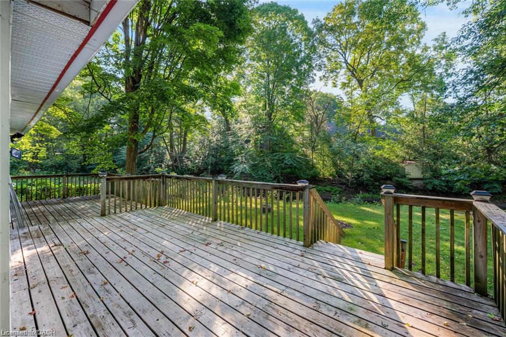 7465 East River Road Property Photo 32