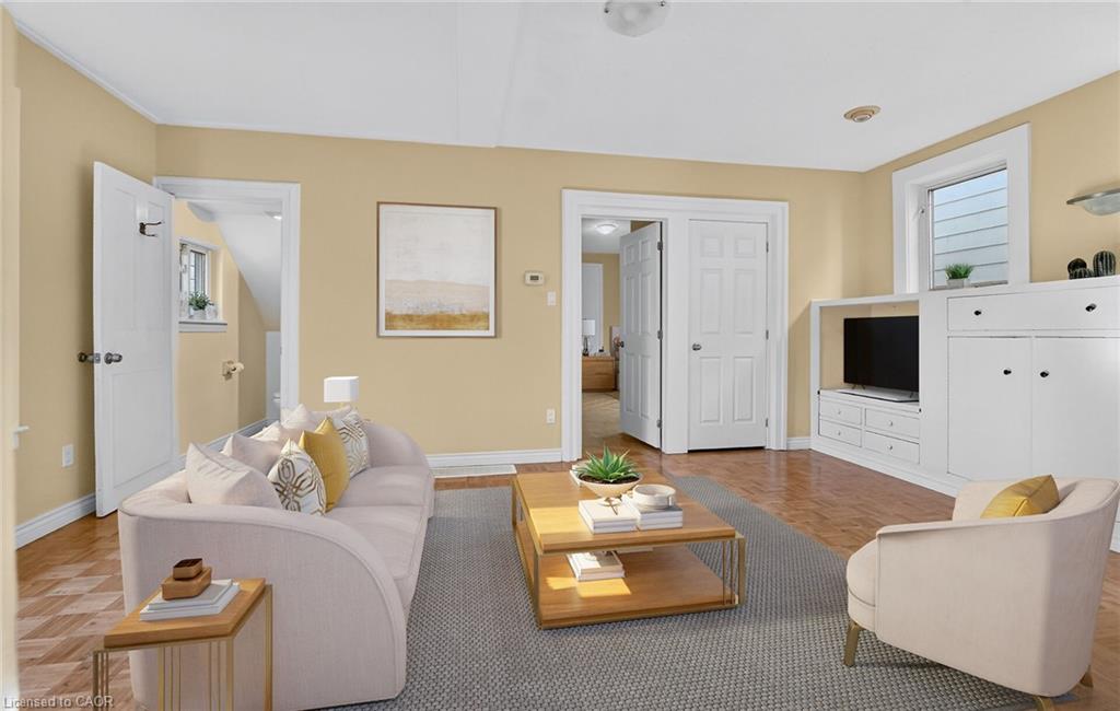 15 Adelaide Street Property Photo 7