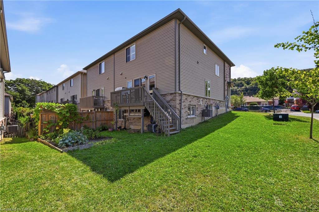 665 Greenhill Avenue Property Photo 33