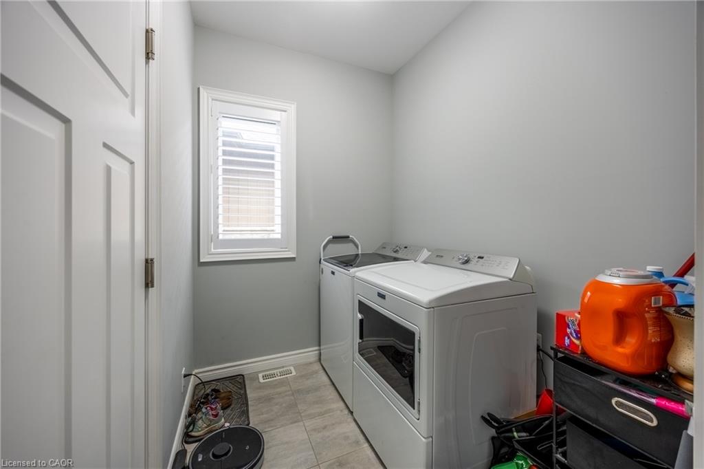 17-24 Craddock Boulevard Property Photo 18