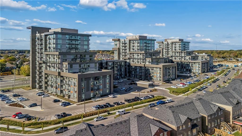 1005-450 Dundas Street E Property Photo 2