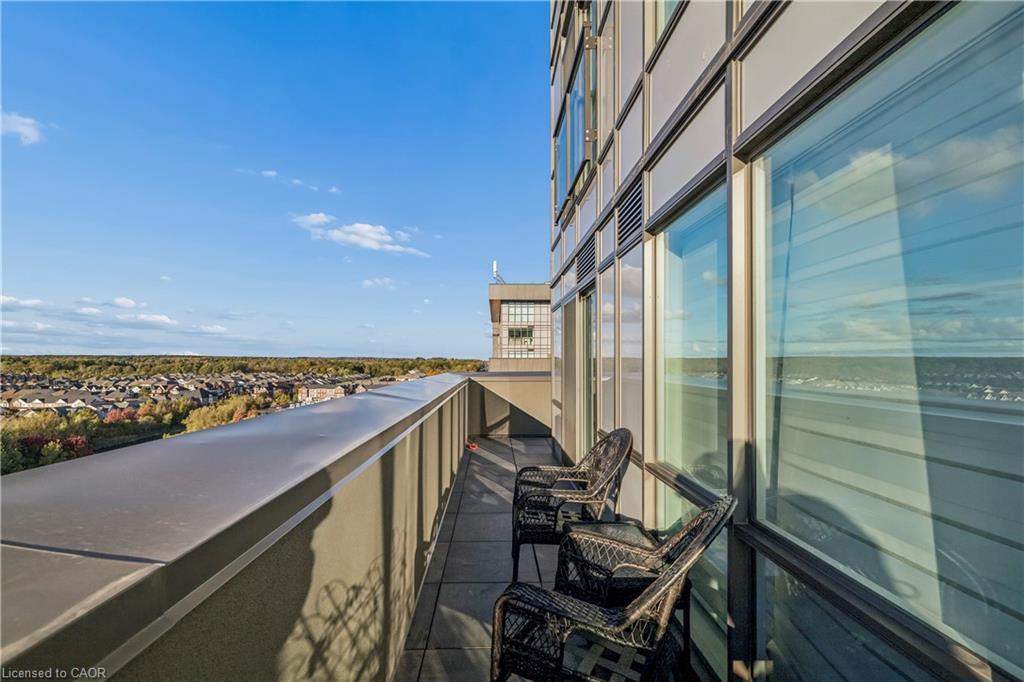 1005-450 Dundas Street E Property Photo 25