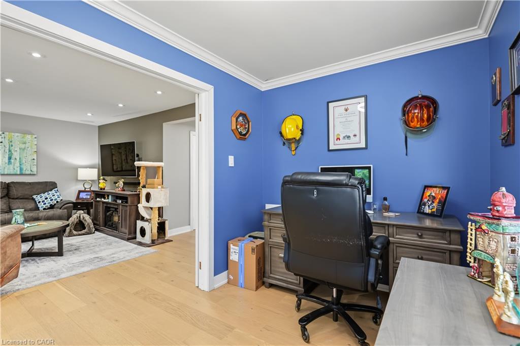100 Montrose Avenue Property Photo 7