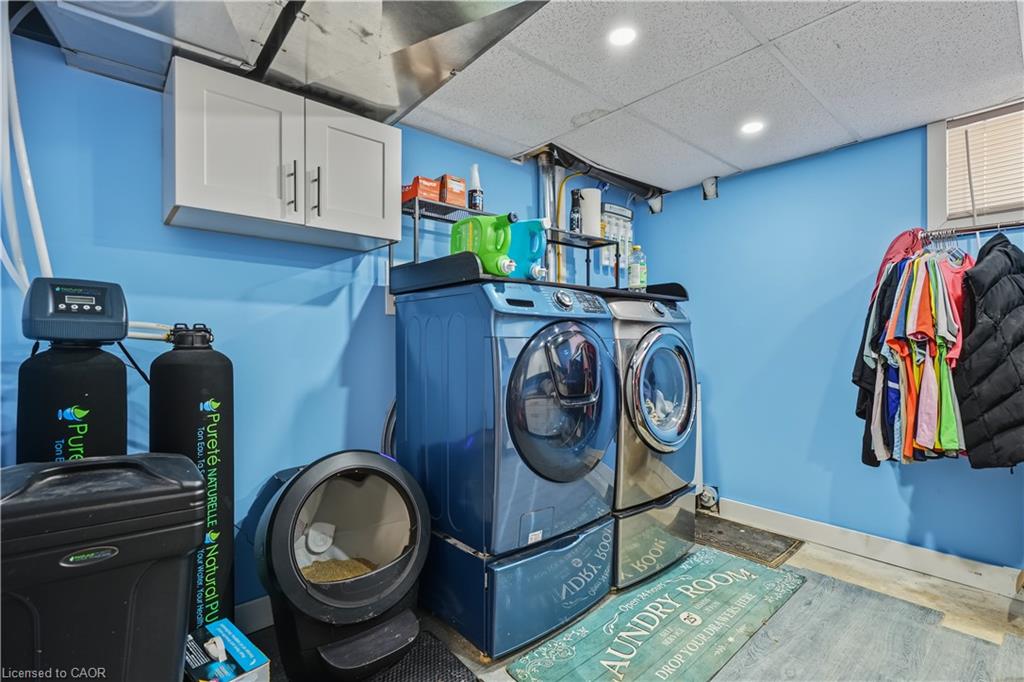 100 Montrose Avenue Property Photo 33