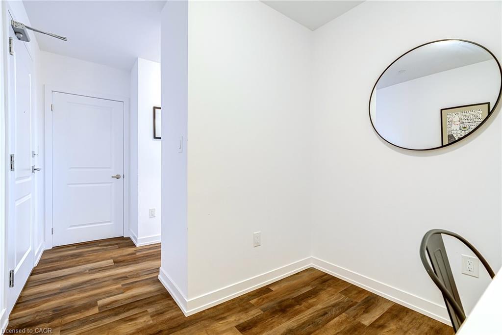 516-450 Dundas Street E Property Photo 18
