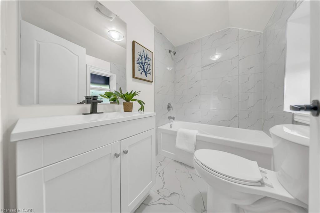 188 Courtland Avenue E Property Photo 21