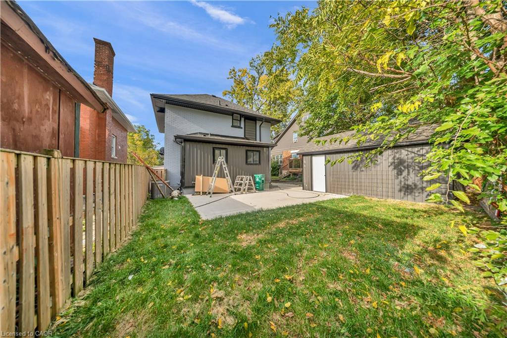 188 Courtland Avenue E Property Photo 36
