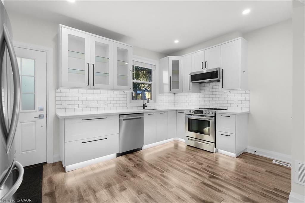 73 Clinton Street Property Photo 7