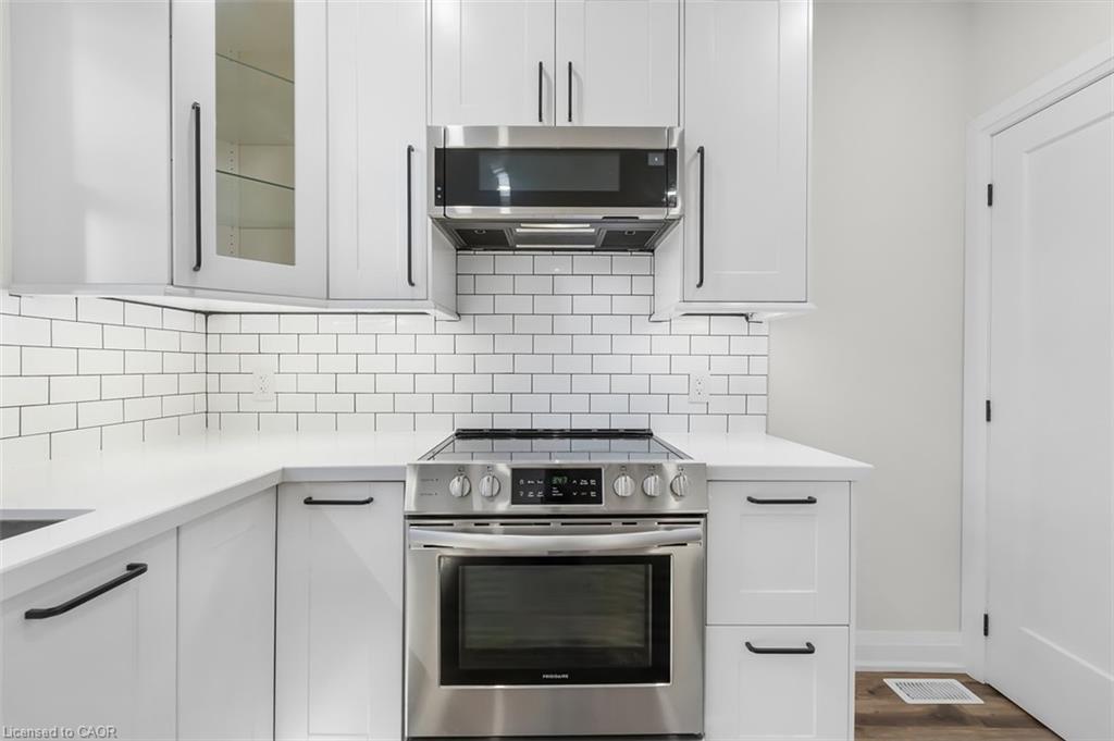 73 Clinton Street Property Photo 8