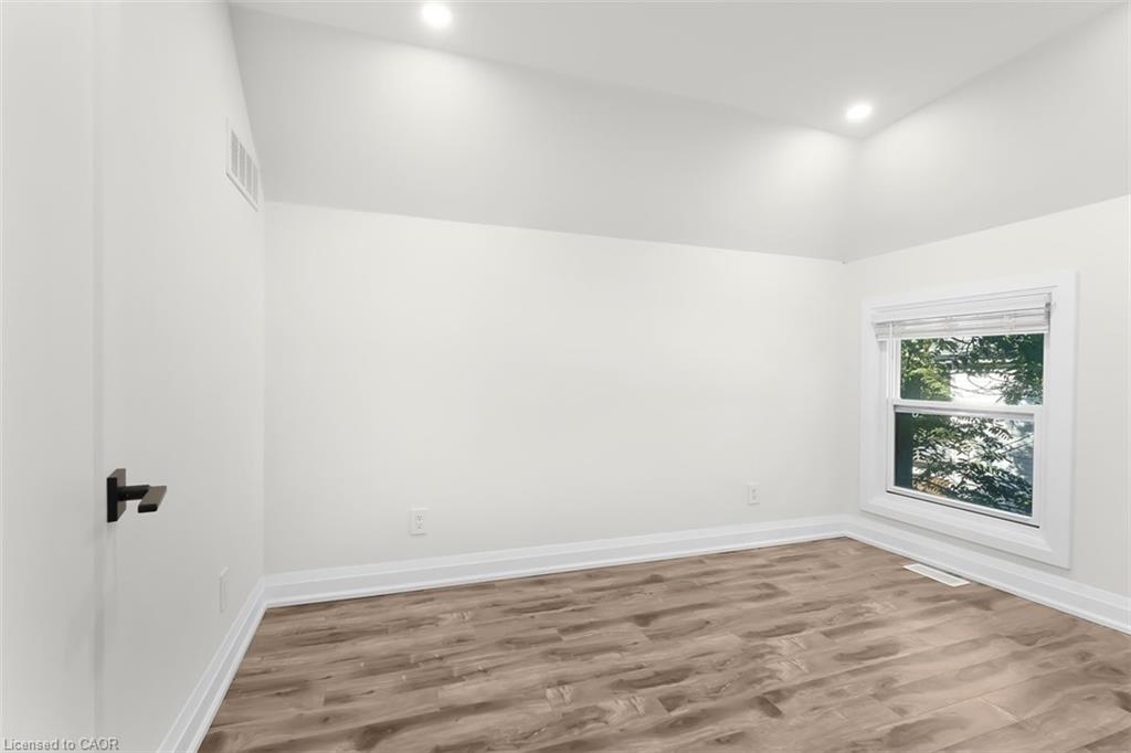 73 Clinton Street Property Photo 26