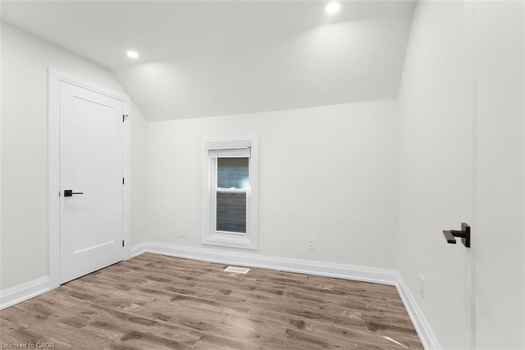 73 Clinton Street Property Photo 27