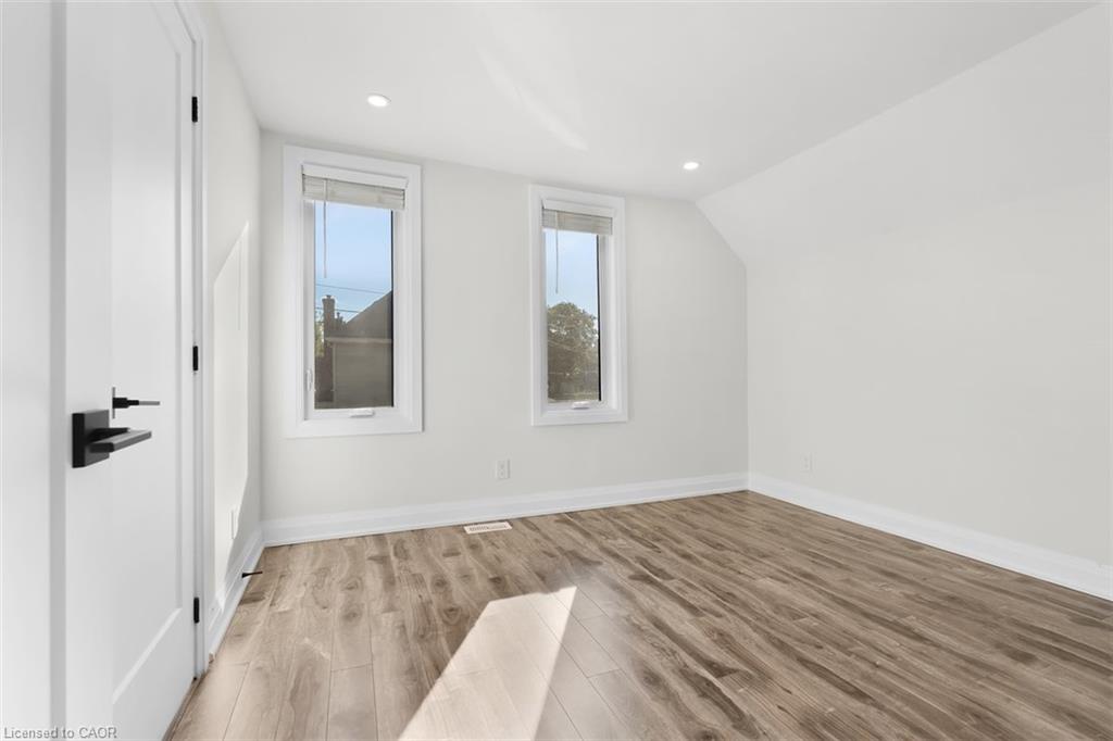73 Clinton Street Property Photo 33
