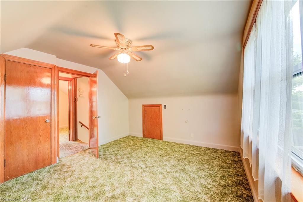 11 Crestwood Avenue Property Photo 20