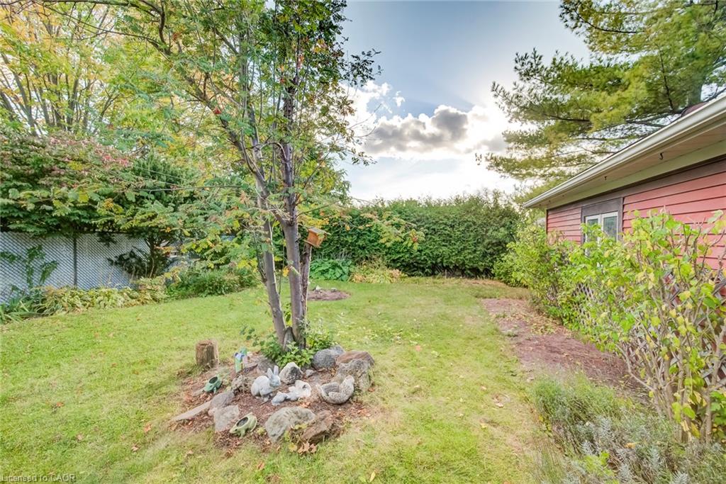 11 Crestwood Avenue Property Photo 35