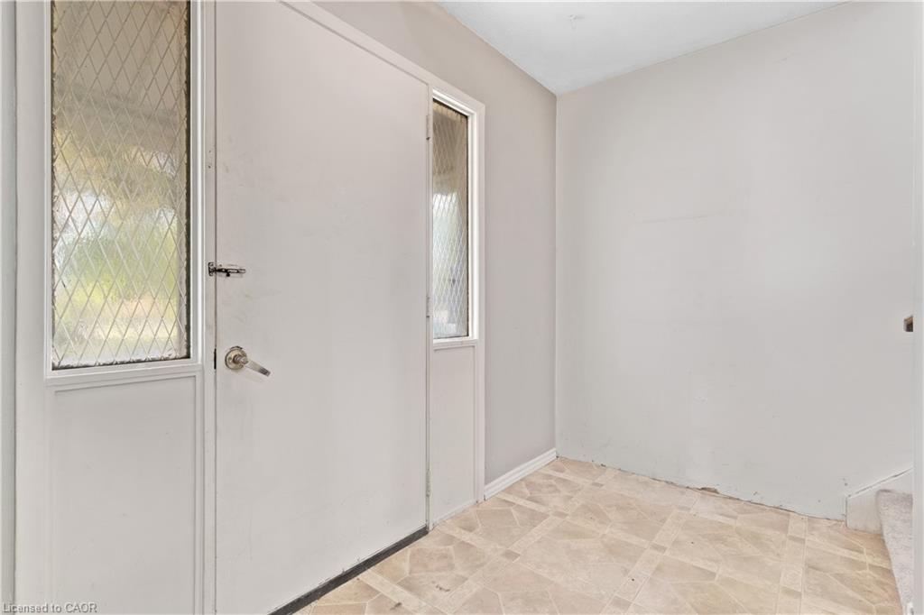1482 Wildren Place Property Photo 3
