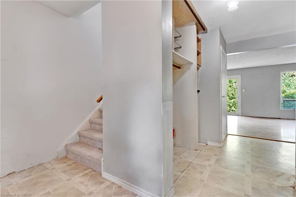 1482 Wildren Place Property Photo 13