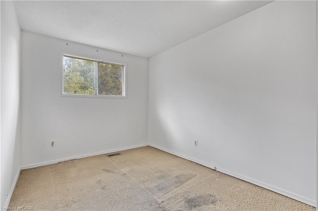 1482 Wildren Place Property Photo 18
