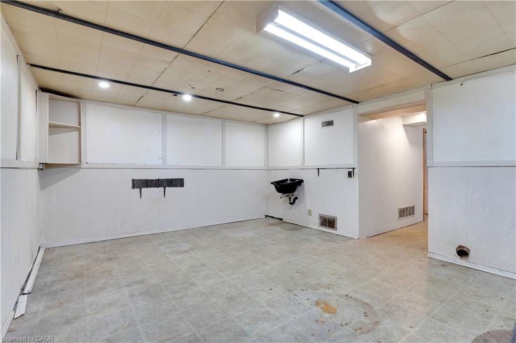 1482 Wildren Place Property Photo 31