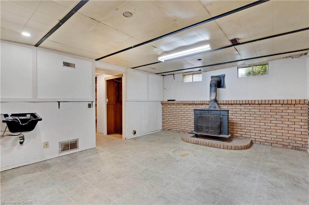 1482 Wildren Place Property Photo 32