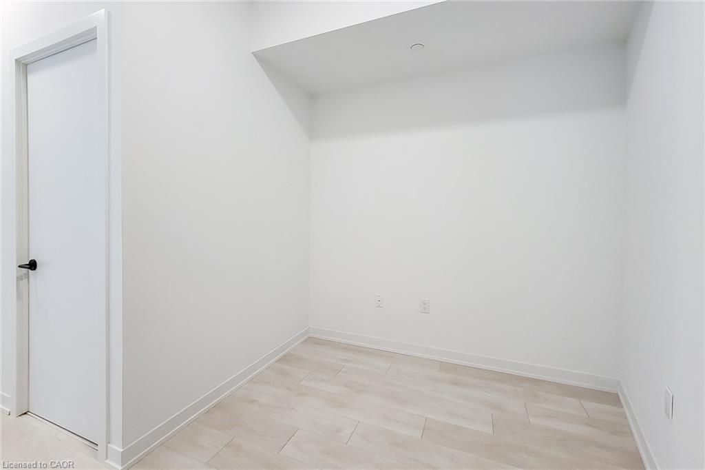 113-4878 Powers Common Property Photo 6