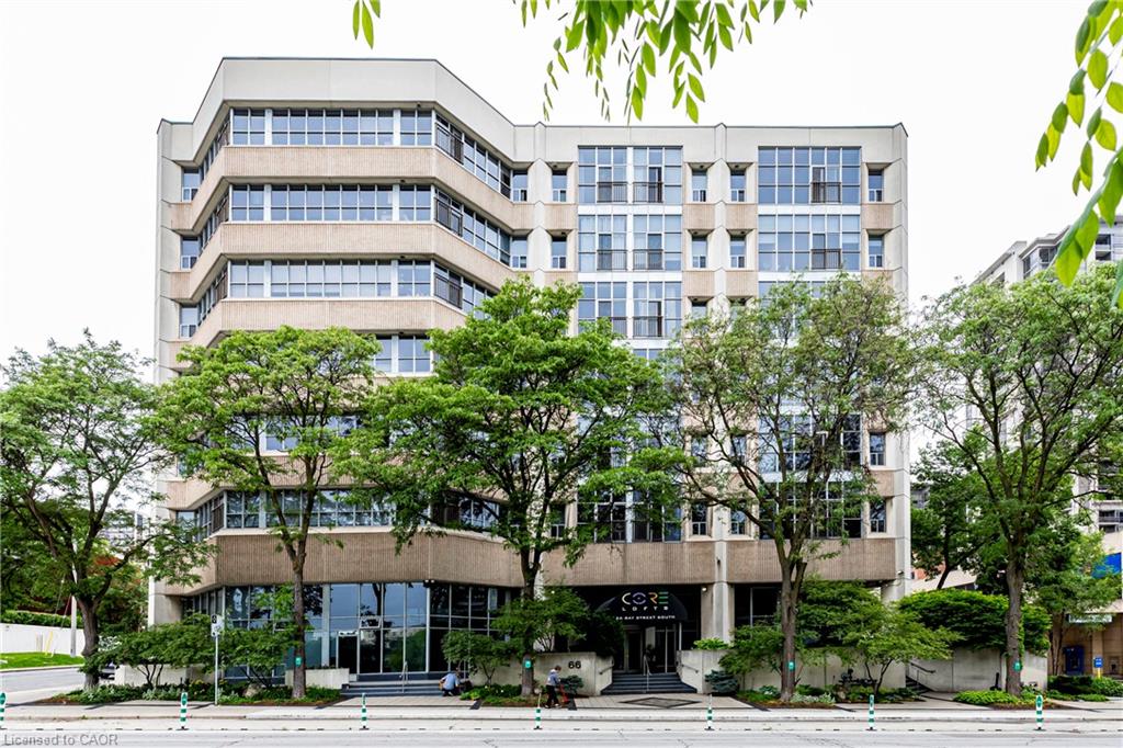410-66 Bay Street Property Photo 1