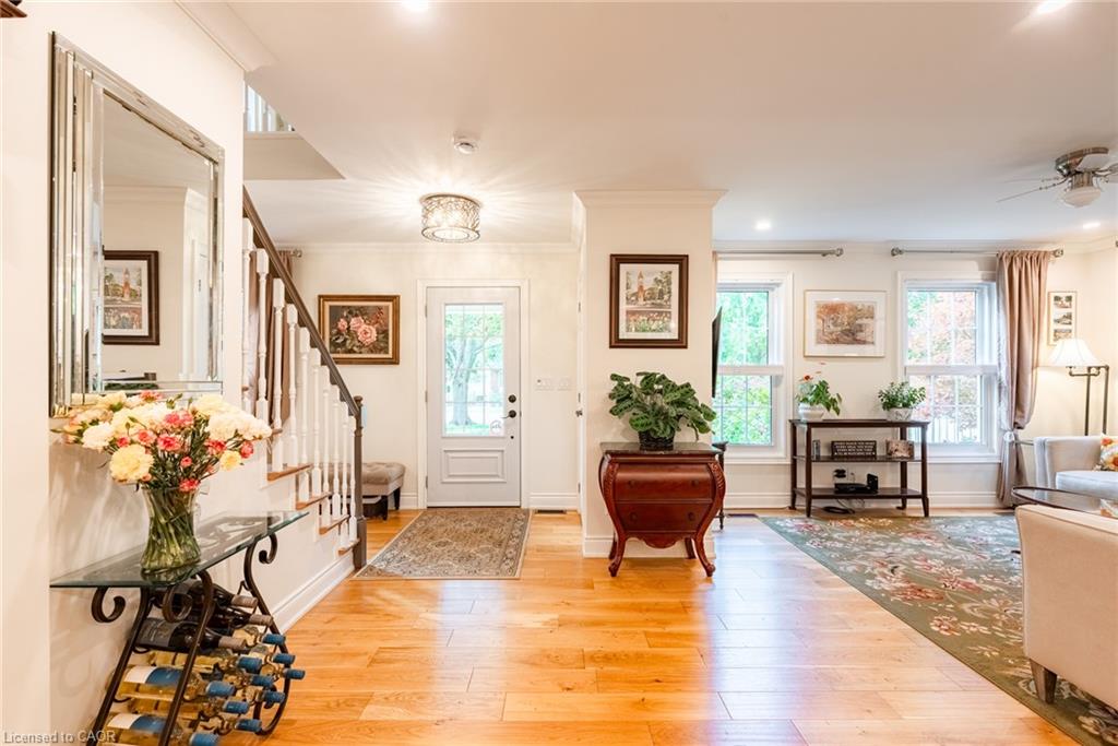 3 The Promenade Property Photo 5