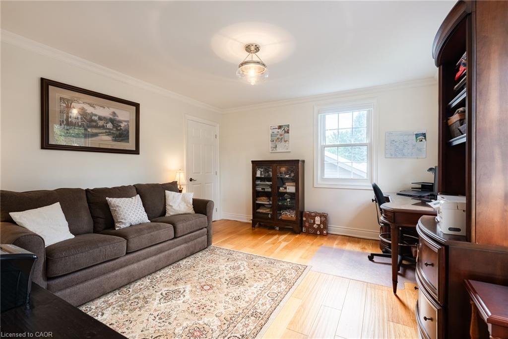3 The Promenade Property Photo 26