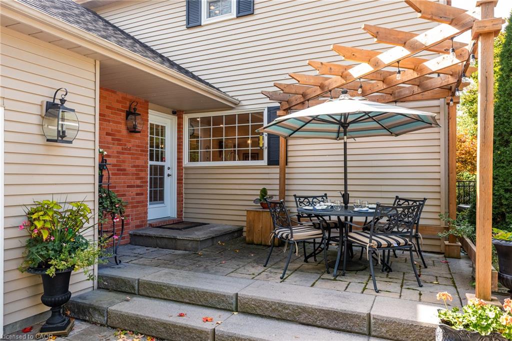 3 The Promenade Property Photo 44