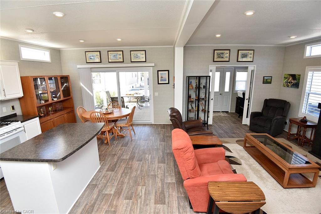 4449 Milburough Street Property Photo 14