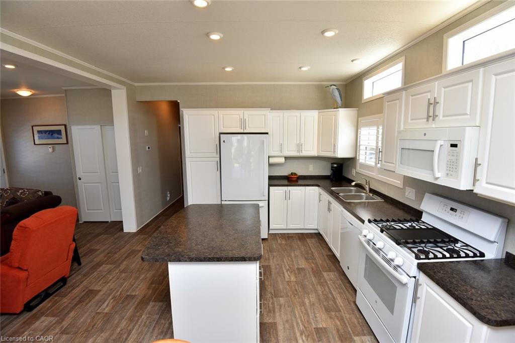 4449 Milburough Street Property Photo 15