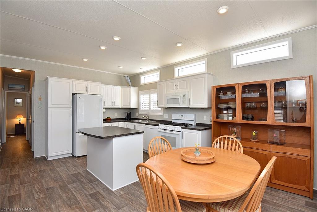 4449 Milburough Street Property Photo 20