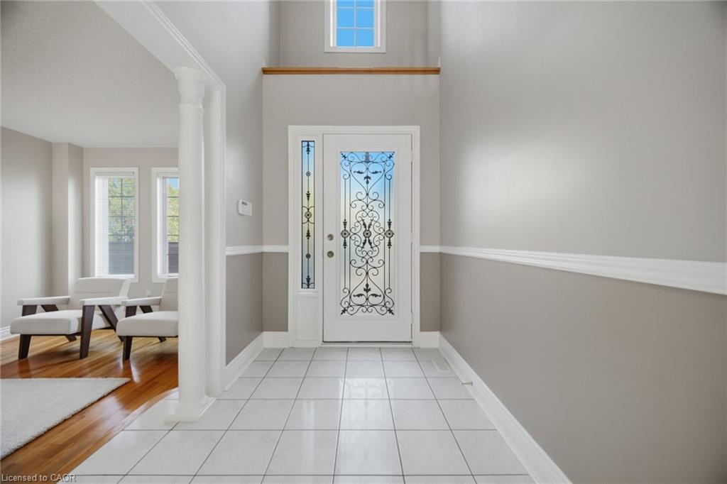 5892 Glen Erin Drive Property Photo 4