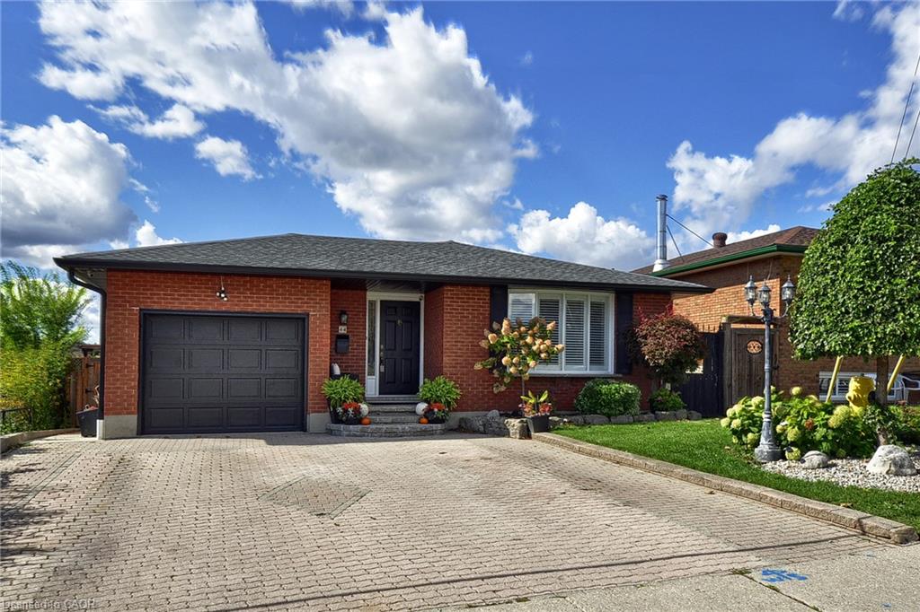 44 Mercer Road Property Photo 1
