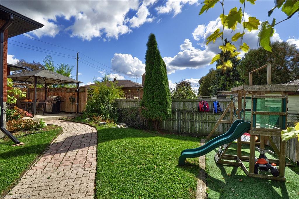 44 Mercer Road Property Photo 31