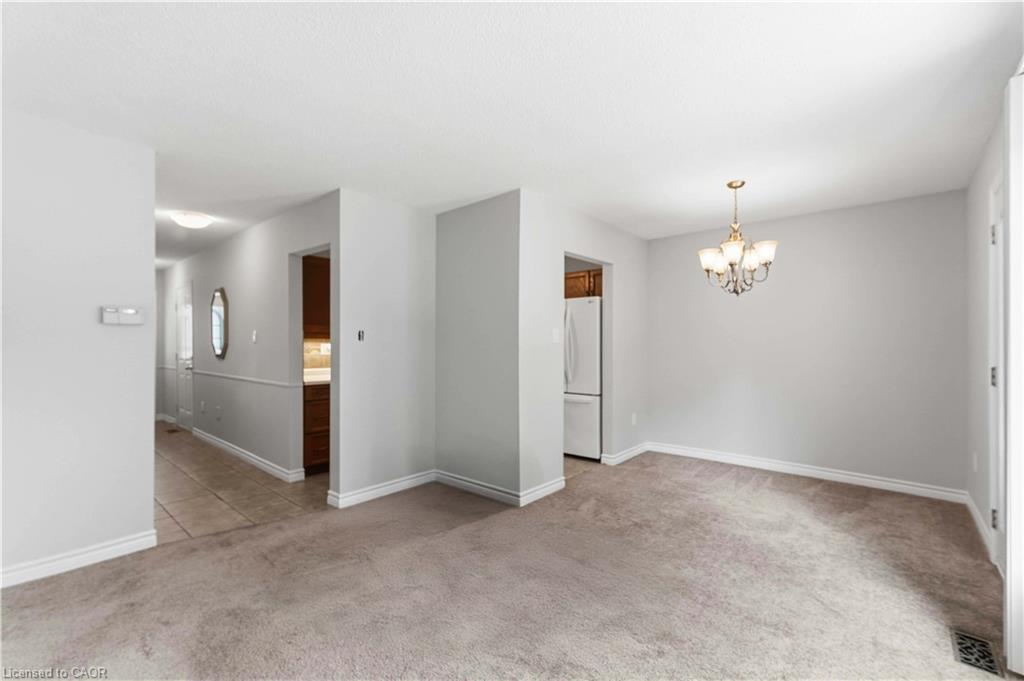 27-1396 Upper Ottawa Street Property Photo 9