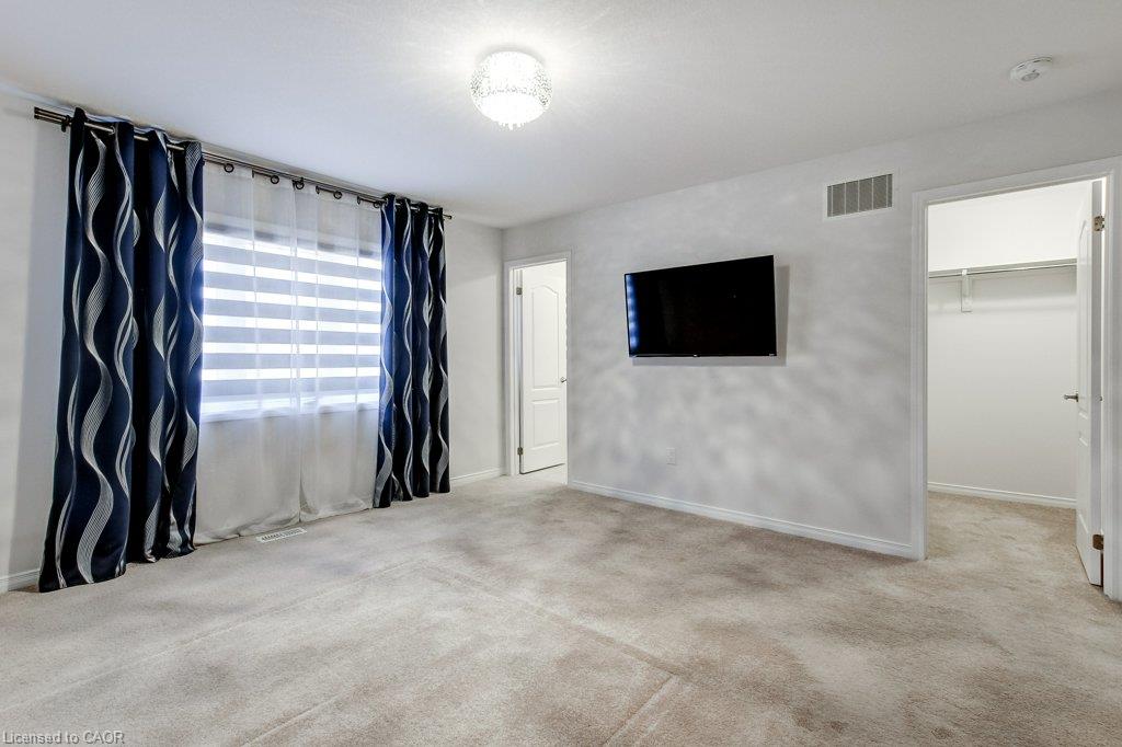 80 Oaktree Drive Property Photo 26