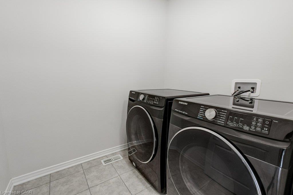 80 Oaktree Drive Property Photo 40